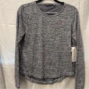 NWT ATHLETA Long sleeve top Sz XXS